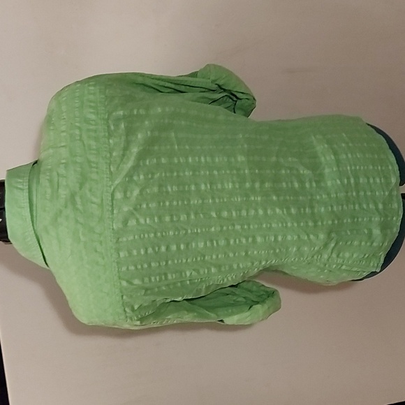 Light green blouse - Picture 2 of 6